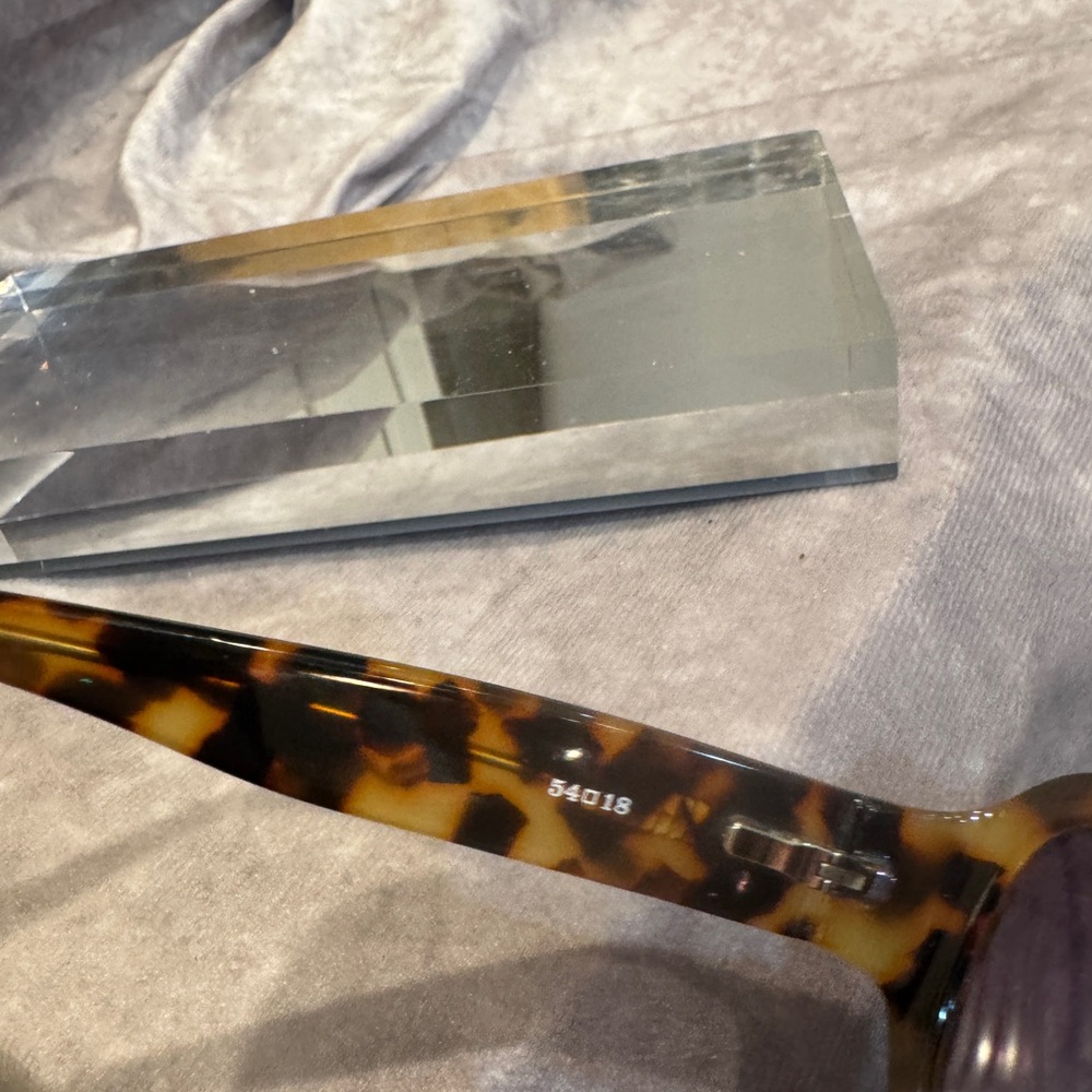 Eye Bob Graduate Tortoise Shell‎ Sunglasses - Picture 2 of 3